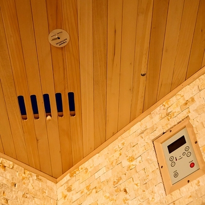 Cicuta canadese pura/Cedar Corner Sauna Steam Room rosso 6KW 220V con la stanza del salgemma