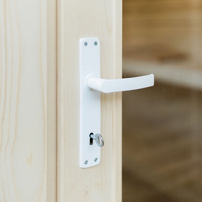 Cabina infrarossa lontana di legno attillata nordica di sauna di 6 persone all'aperto